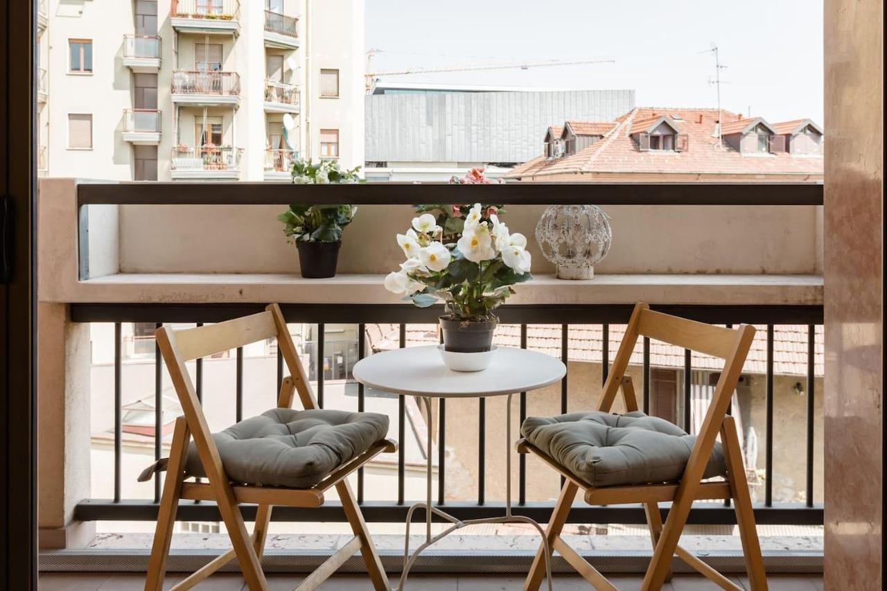 Golden Suite Apartment & Day Use Milão Exterior foto
